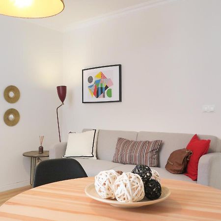 Historic Alfama Apt With Modern Style Лиссабон Экстерьер фото